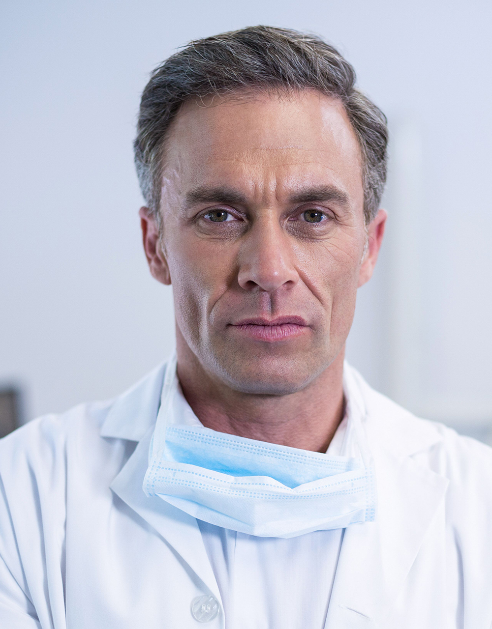Dr. Claudio Vásquez